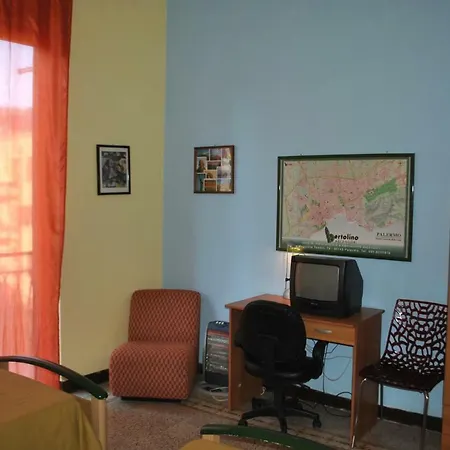 Trivani Perez Palerme